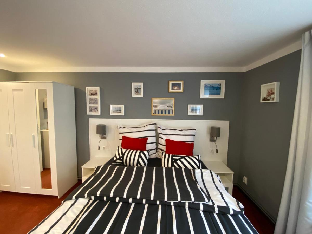 Ferienzimmer Am Strom 34 Росток Экстерьер фото